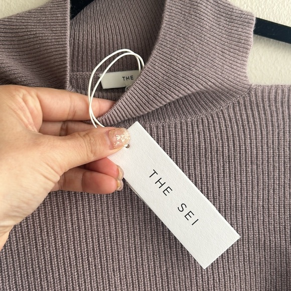 Lavender Women's Sweater - Picture 3 of 6